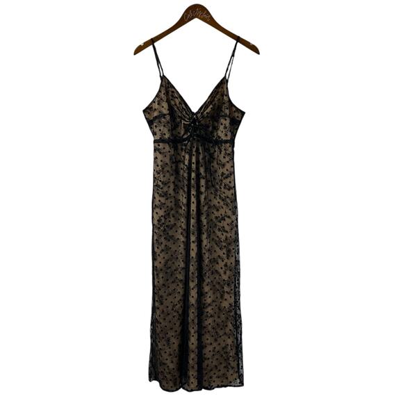 En crème Boutique Lace Overlay Long Dress W/ Keyhole Nude Black Spaghetti Strap - Picture 2 of 11